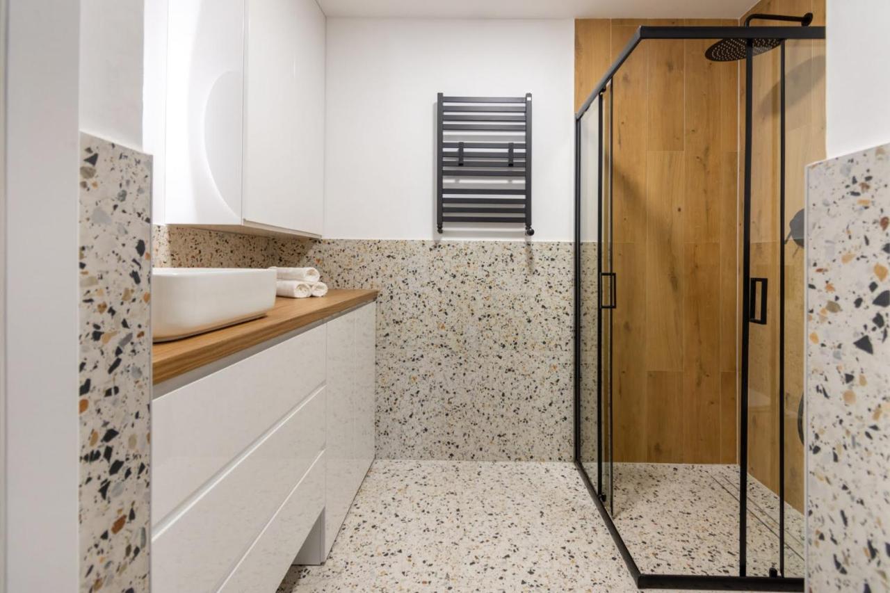 Apartamenty Ktw Катовице Екстериор снимка