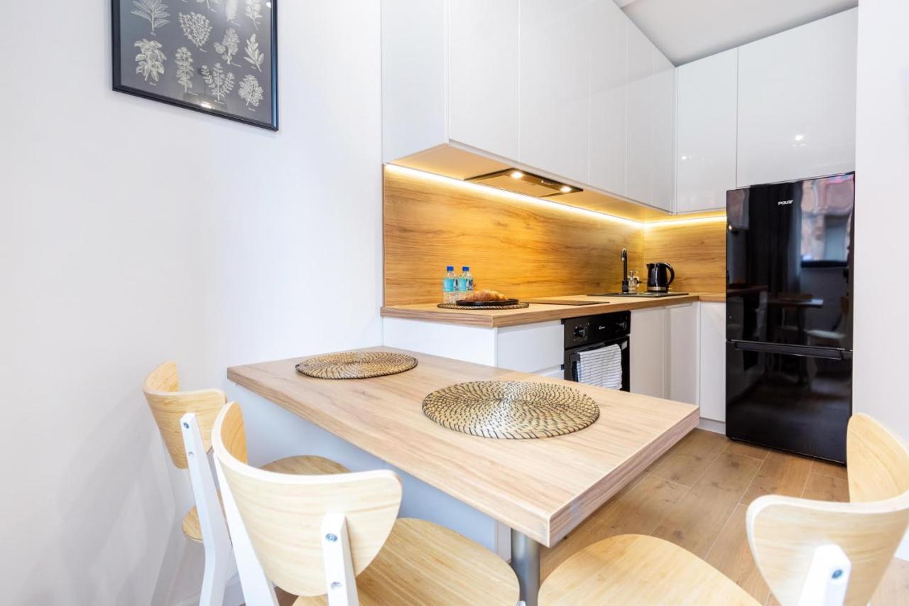 Apartamenty Ktw Катовице Екстериор снимка